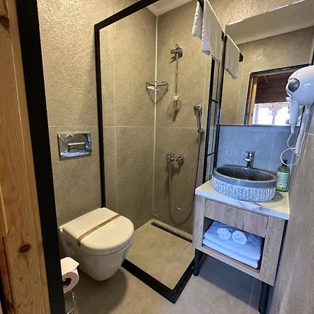 Suuyla Kazdagları Otel *