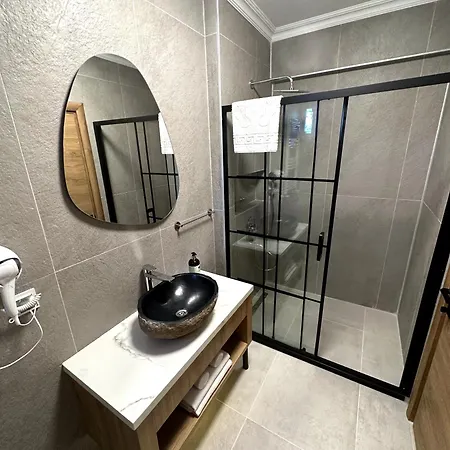 Suuyla Kazdaglari Edremit (Balikesir)